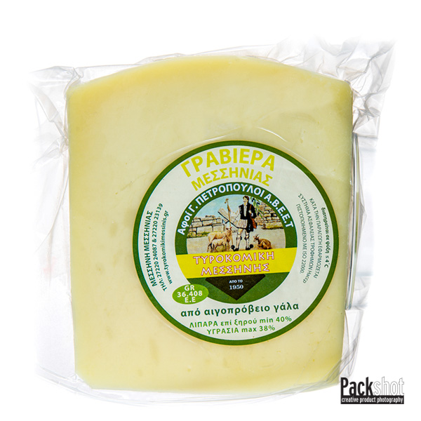 Φωτογράφιση προιόν τυροκομικά, γραβιέρα Μεσσήνης.